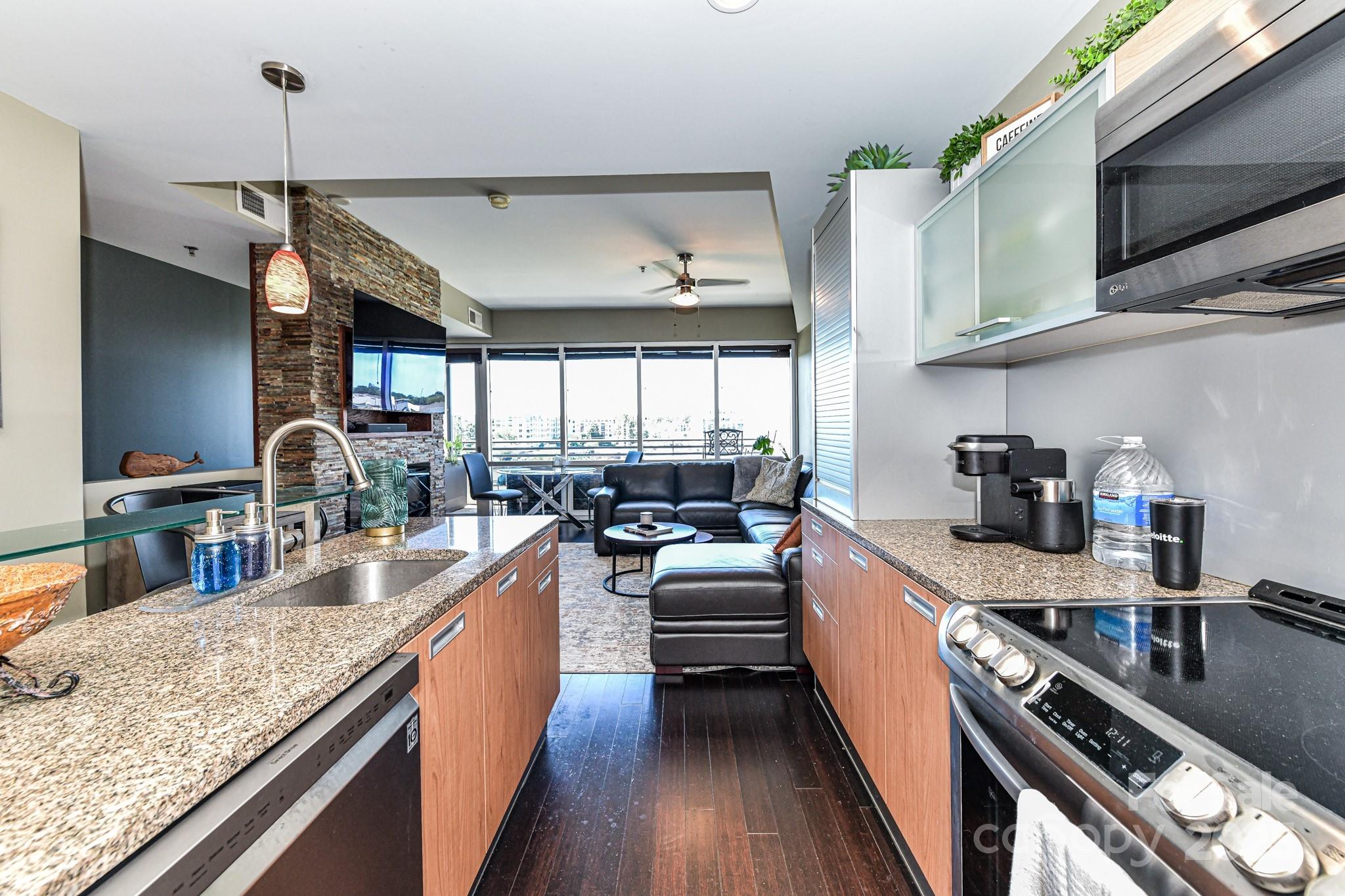 Metropolitan - Residential