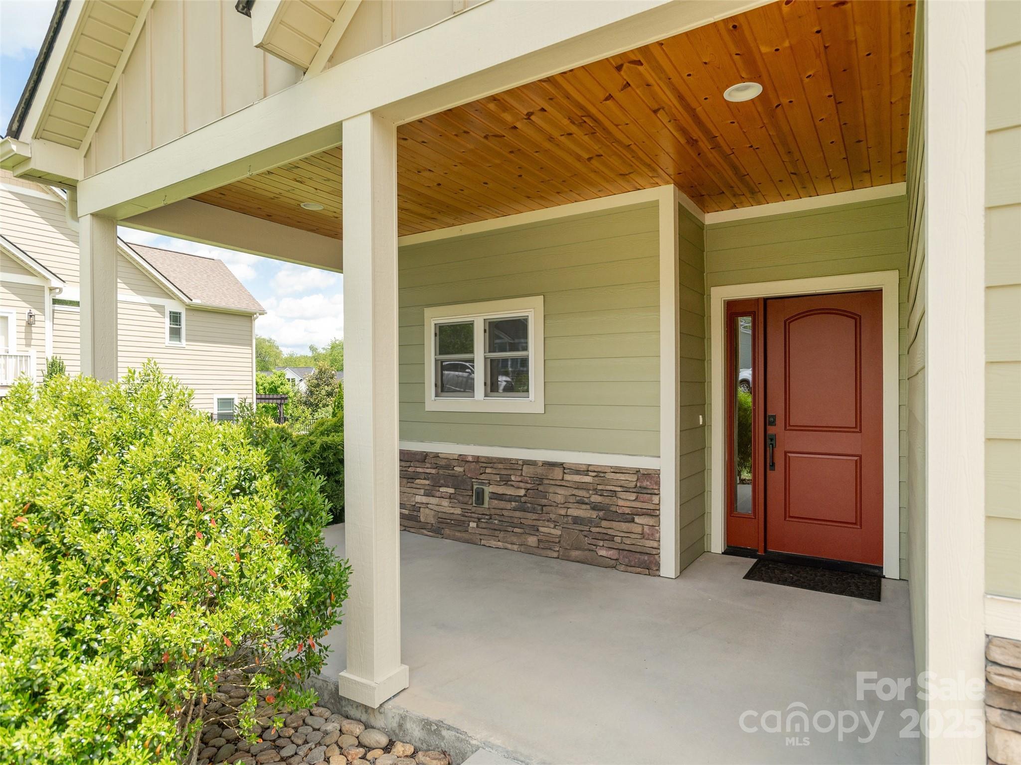 896 Blacksmith Run Drive