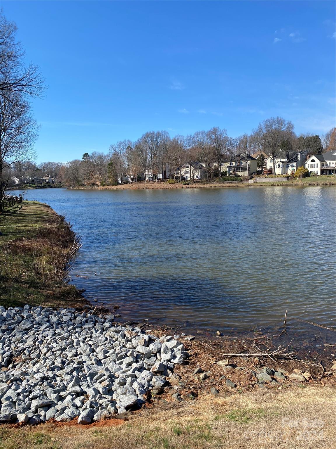 Davis Lake - Residential