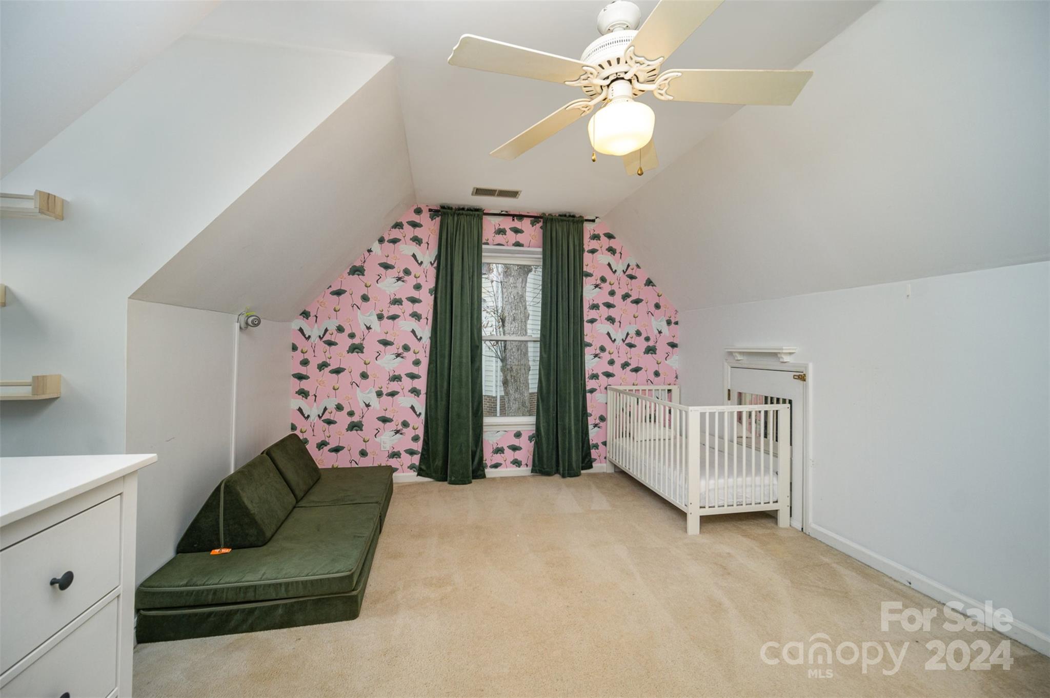 Davis Lake - Residential