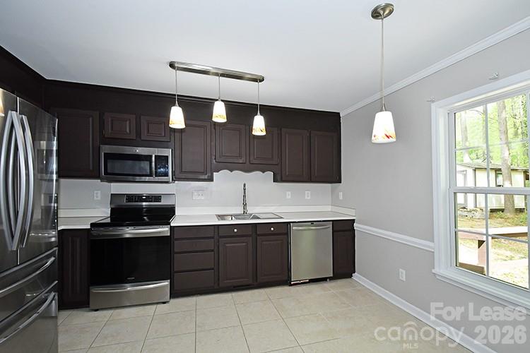 Wellsley Village - Residential Lease