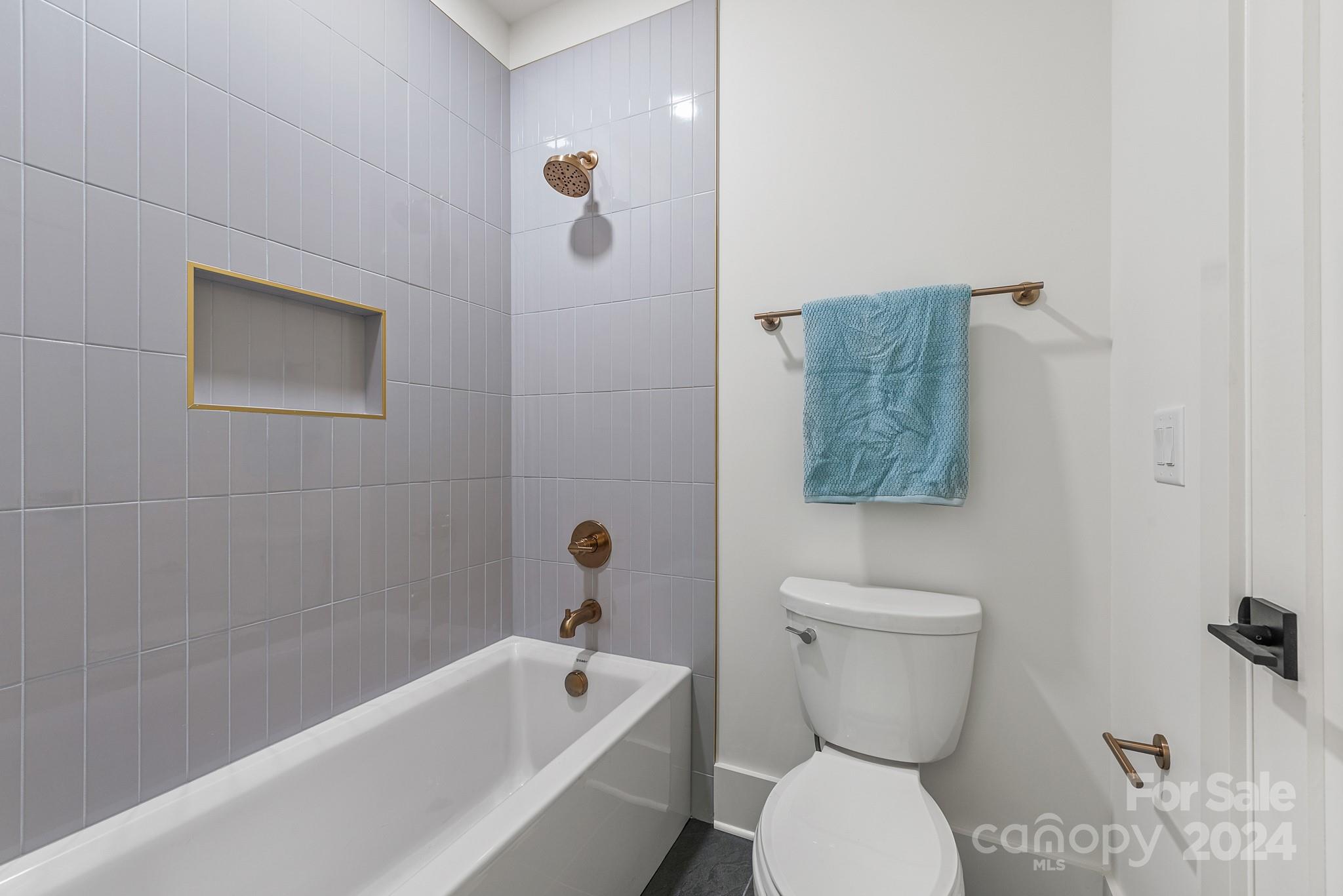 Davidson Bay - Residential