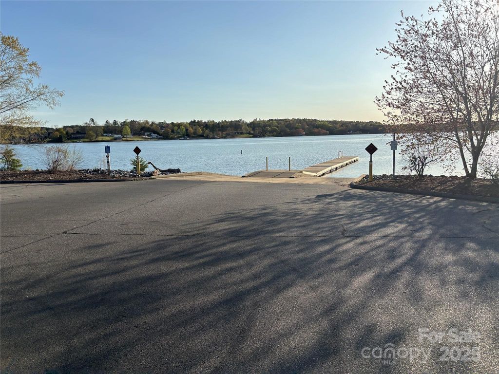 listing image 42