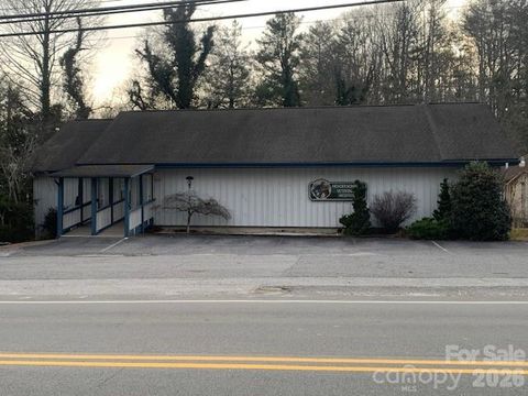 1001 GREENVILLE Highway 6 Hendersonville NC 28792