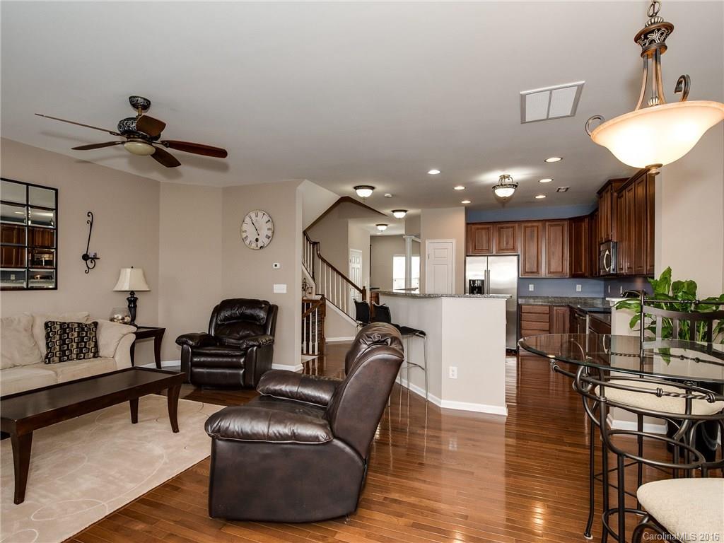 Park South Station - Residential