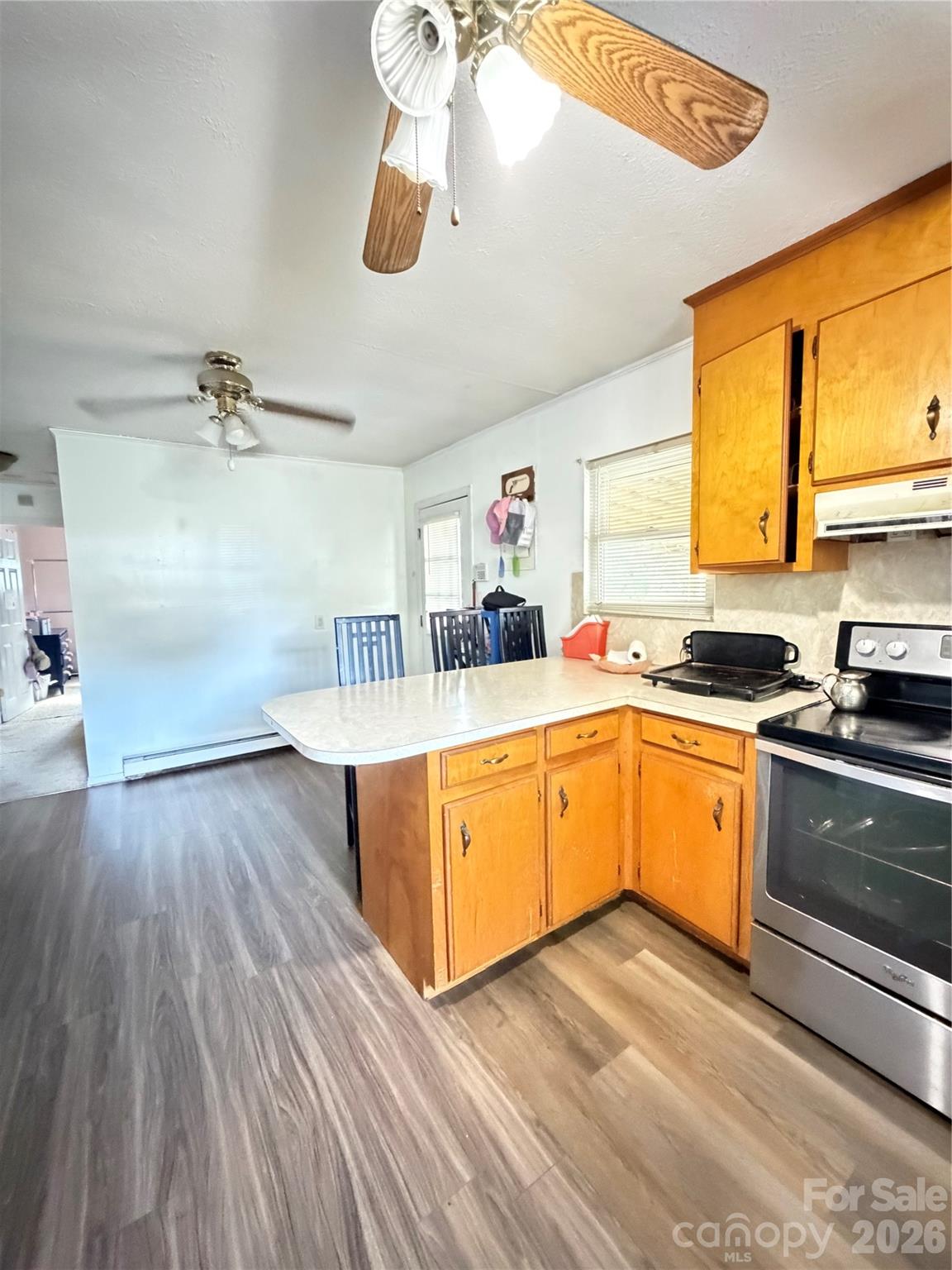 112 Academy Avenue NW
