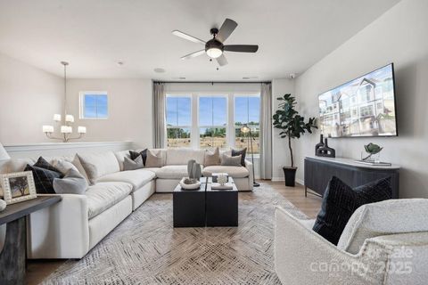 3110 Stelfox Street Charlotte NC 28262