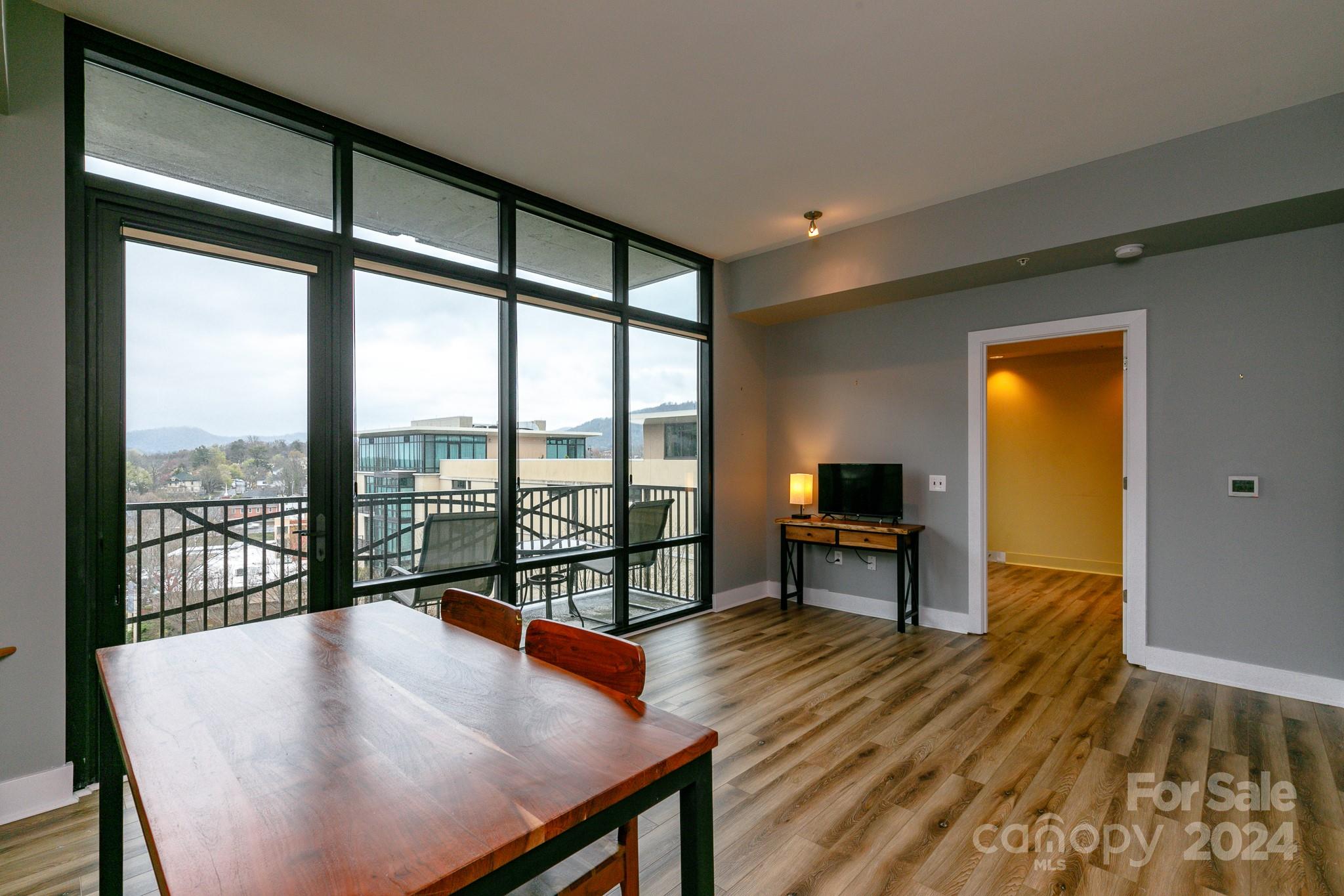 60 N Market Street 506