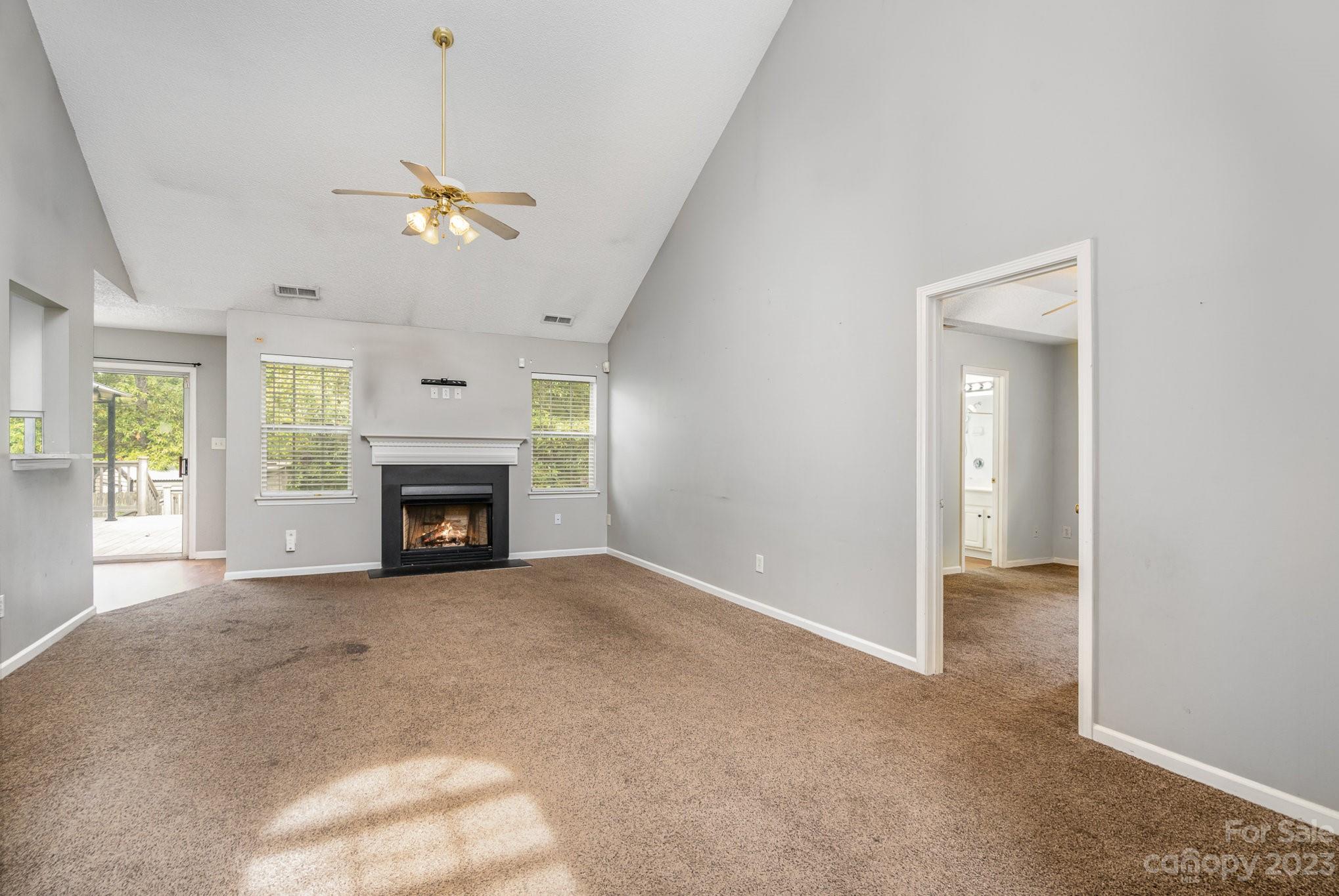 Country Club Heights - Residential