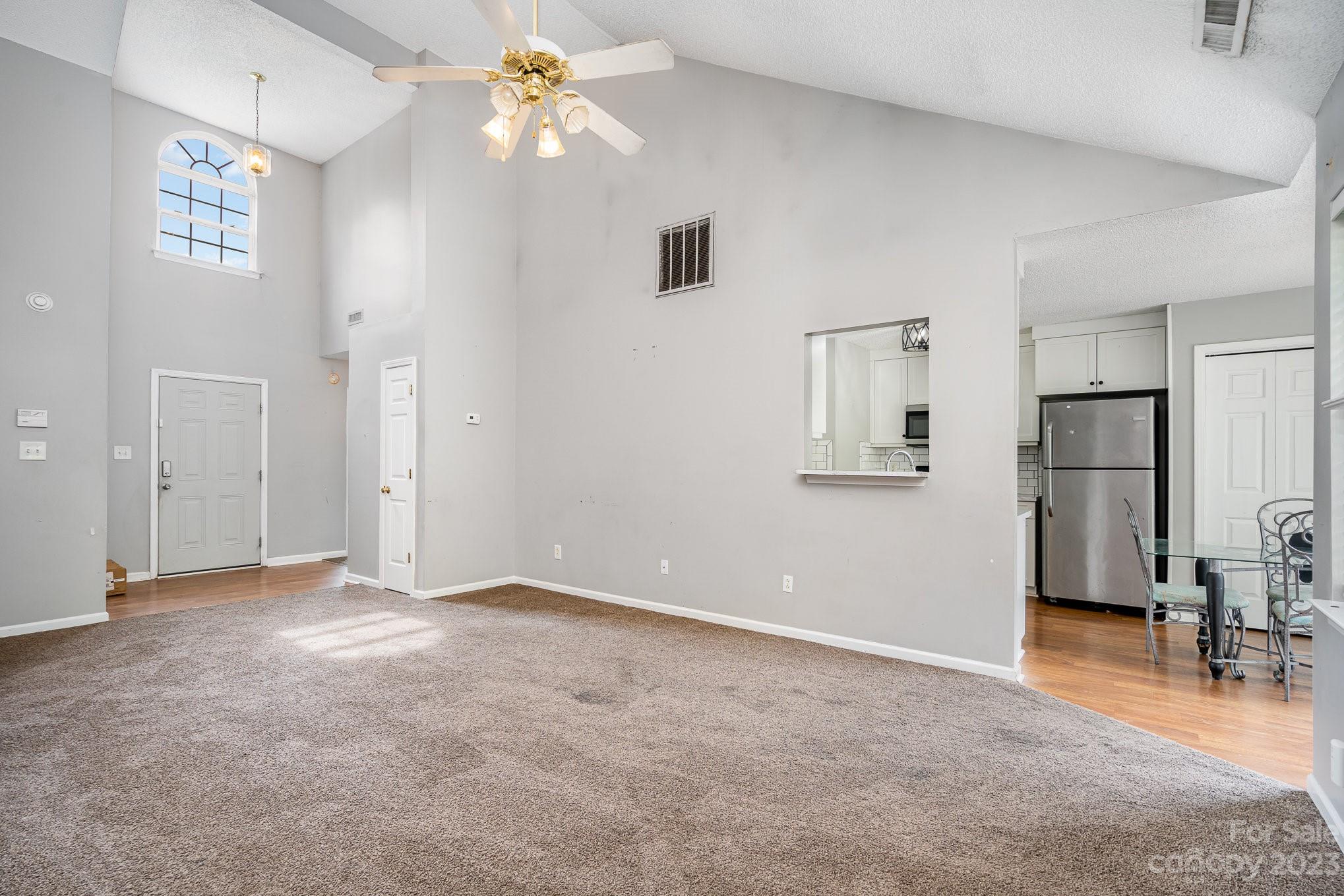 Country Club Heights - Residential