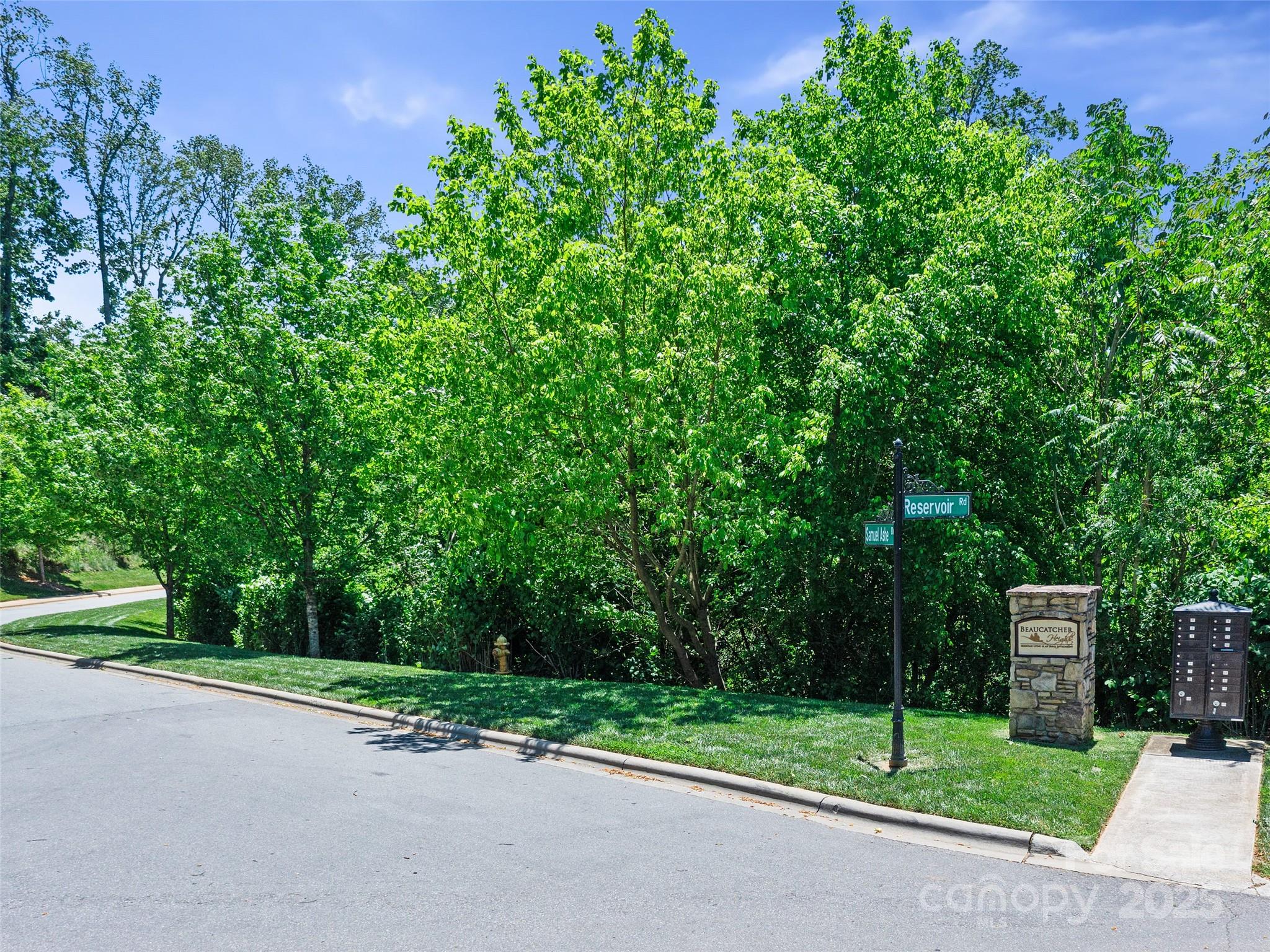 Beaucatcher Heights - Residential