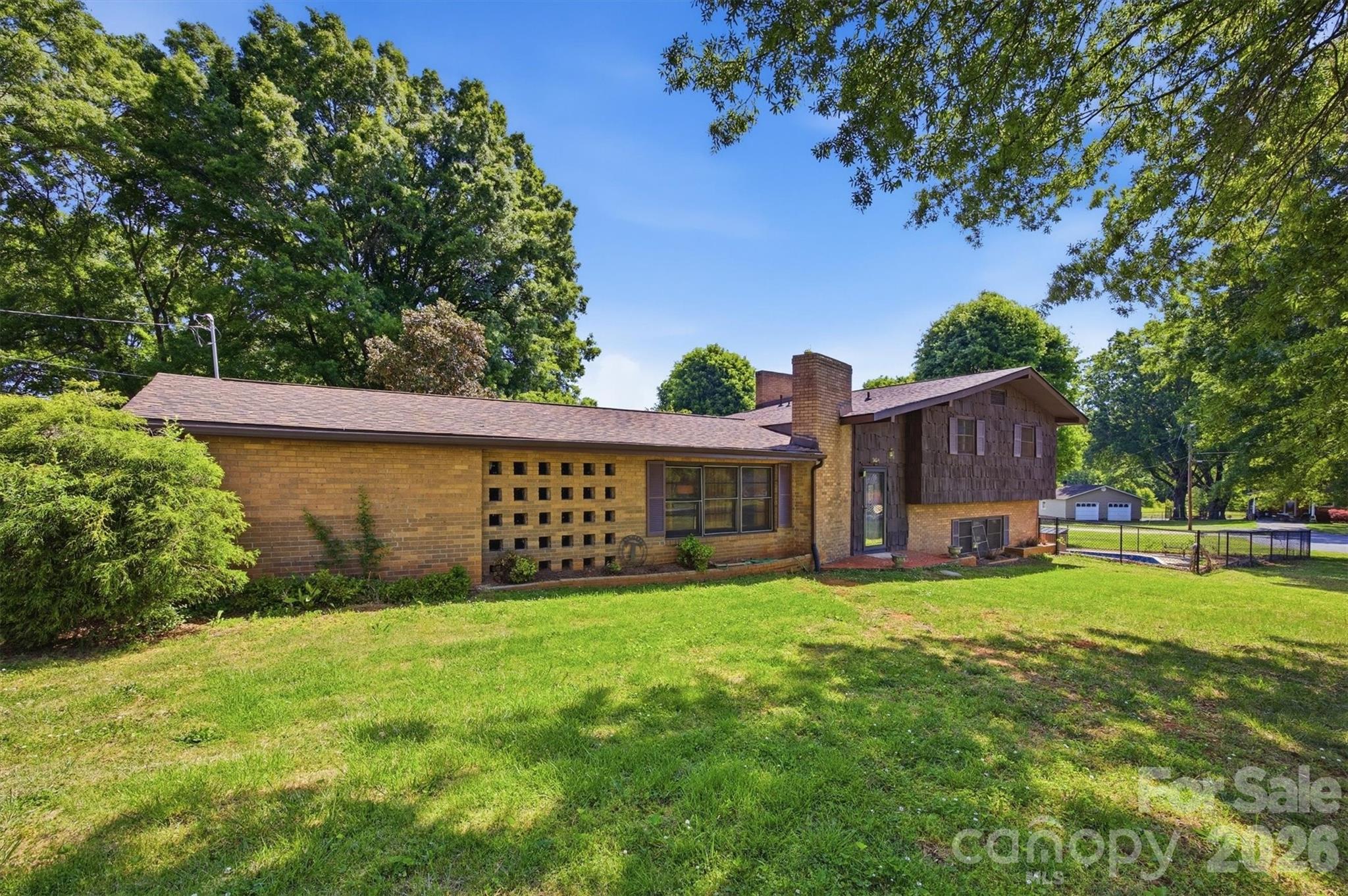 3634 Brookwood Drive