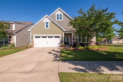 Photo of 11027 Wrigley Mansion Drive, Charlotte, NC 28273 (MLS # 4389848)