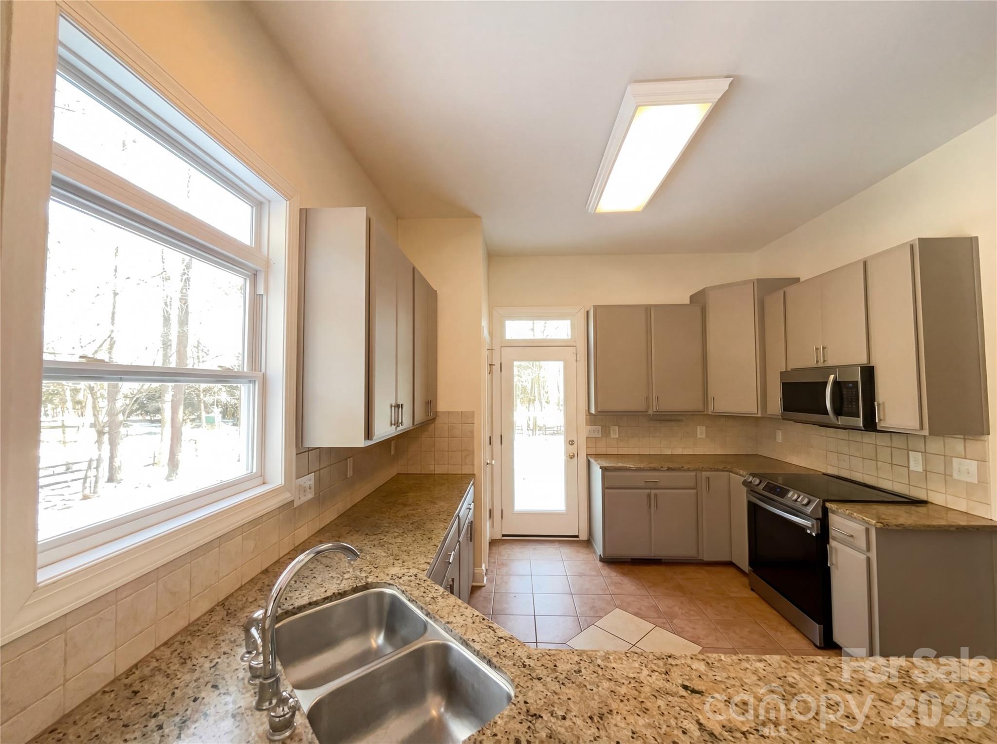 Ivy Ridge - Residential