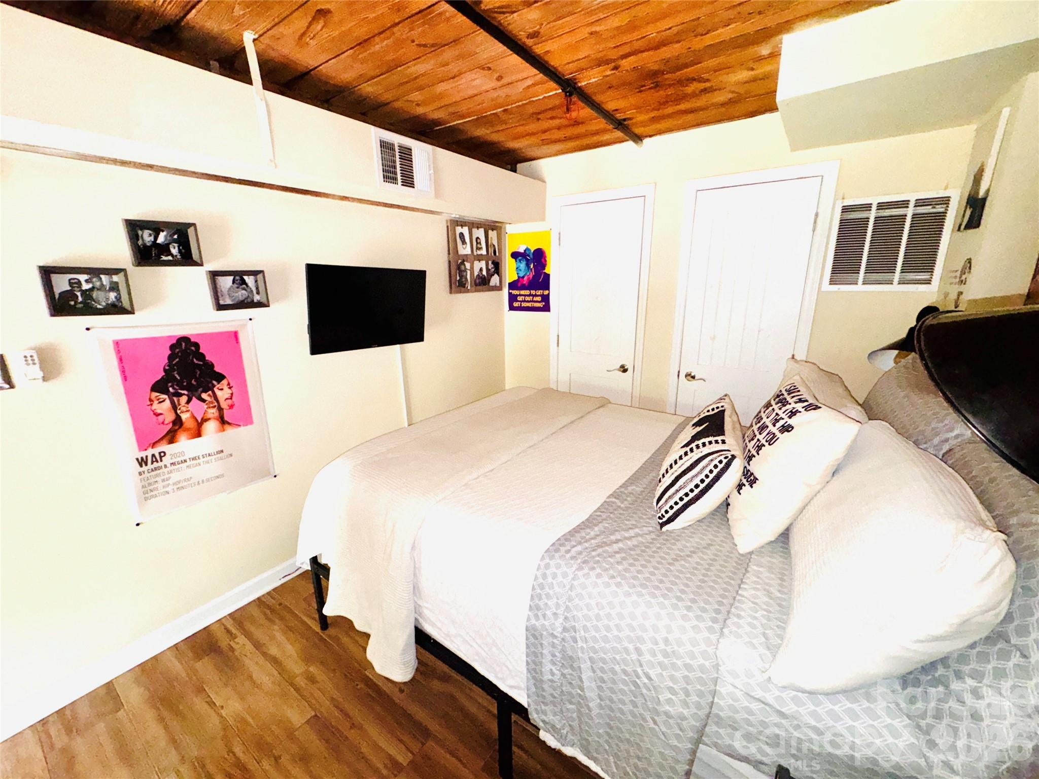 FoxRidge Lofts - Residential