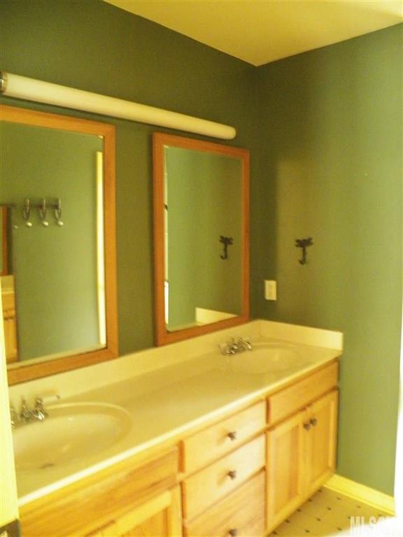 Hickory Woods - Residential