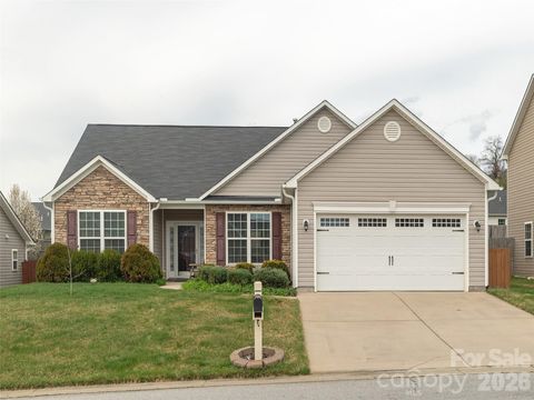 83 E Swift Creek Road Fletcher NC 28732