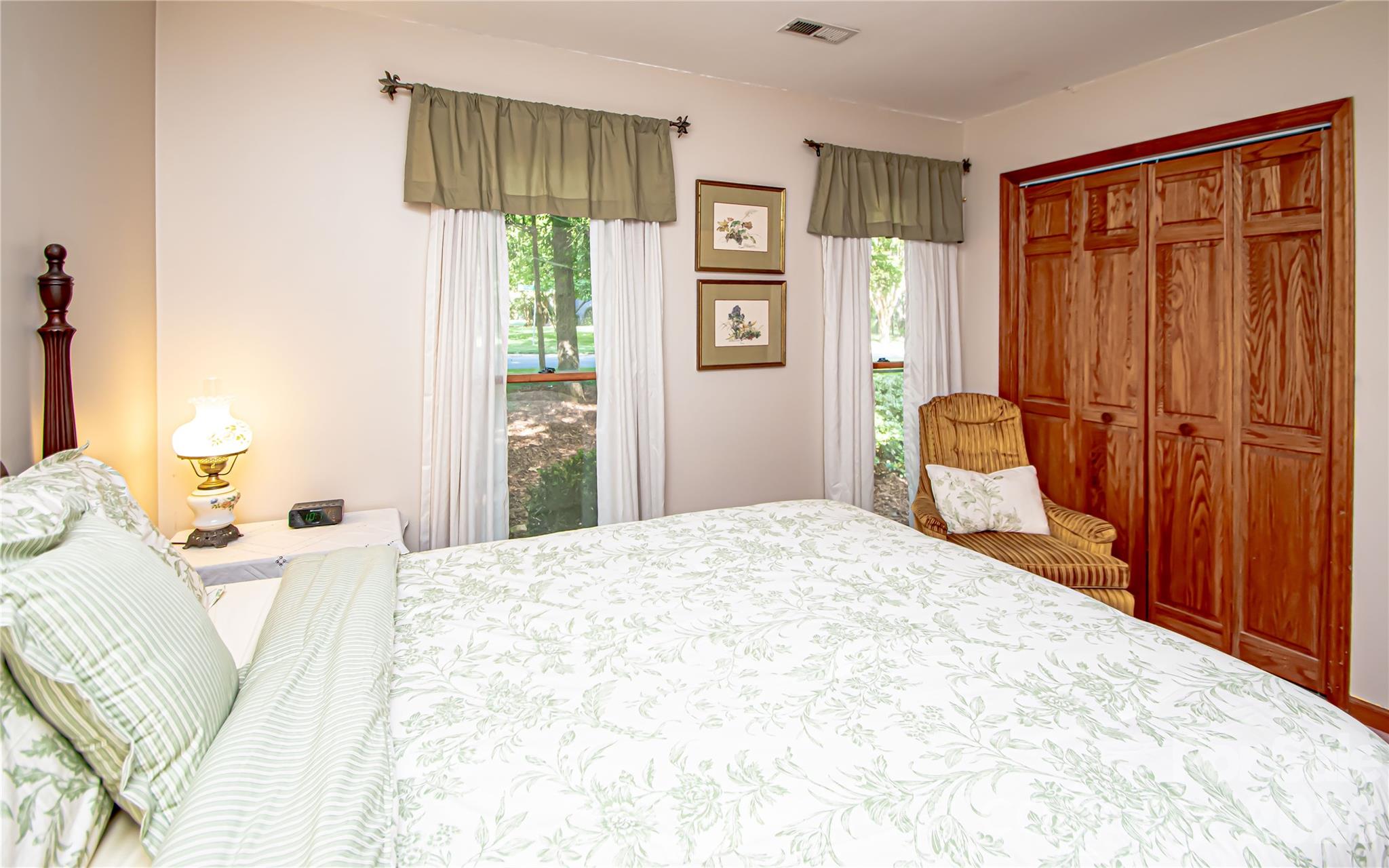 Thornhill - Residential