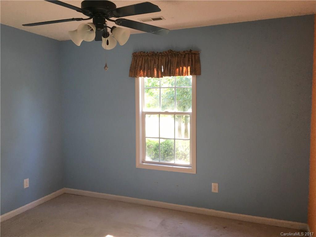 Windward Oaks - Residential