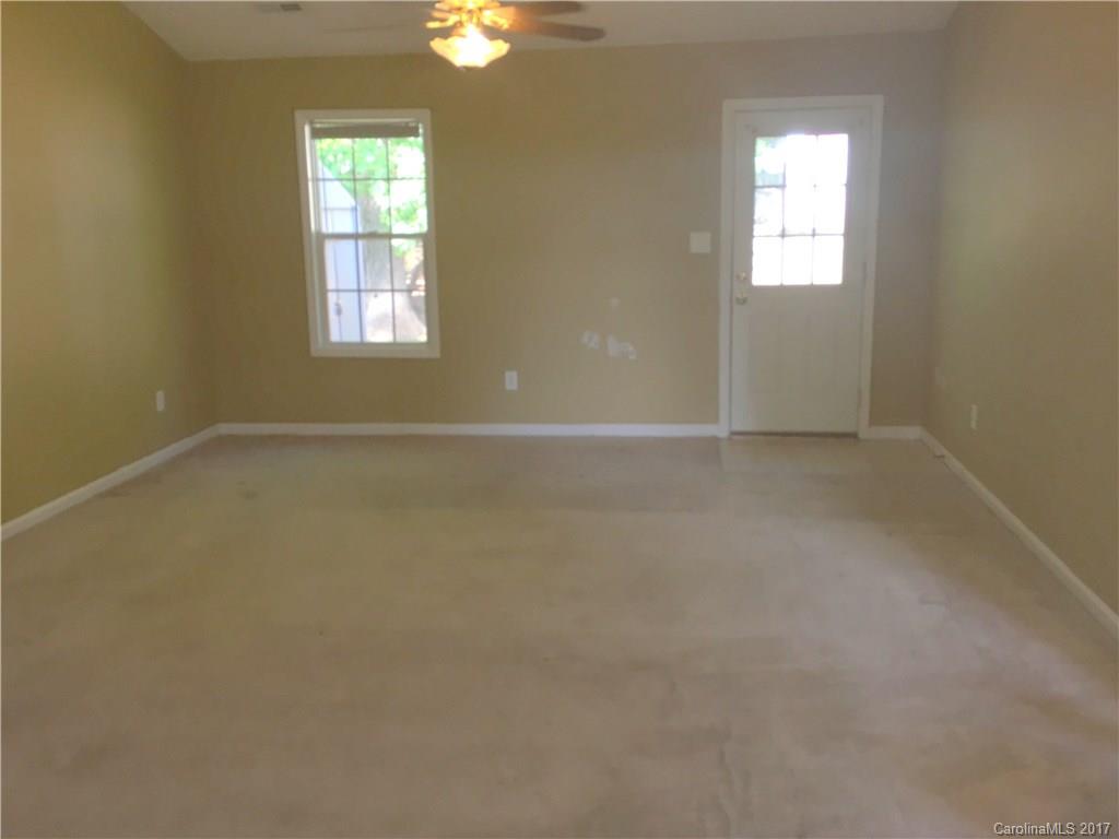 Windward Oaks - Residential