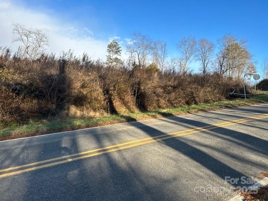 2733 BILLINGS HILL CHURCH RD, TRAPHILL, NC 28685 - Image 87f28be0e098444ebeef6d3616b956fc/779793560