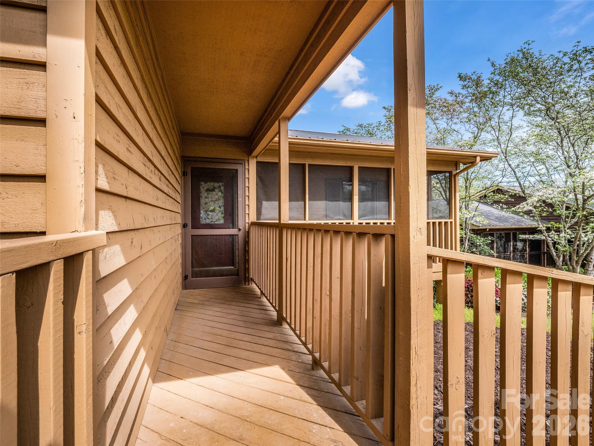 184 Bent Creek Boulevard 26