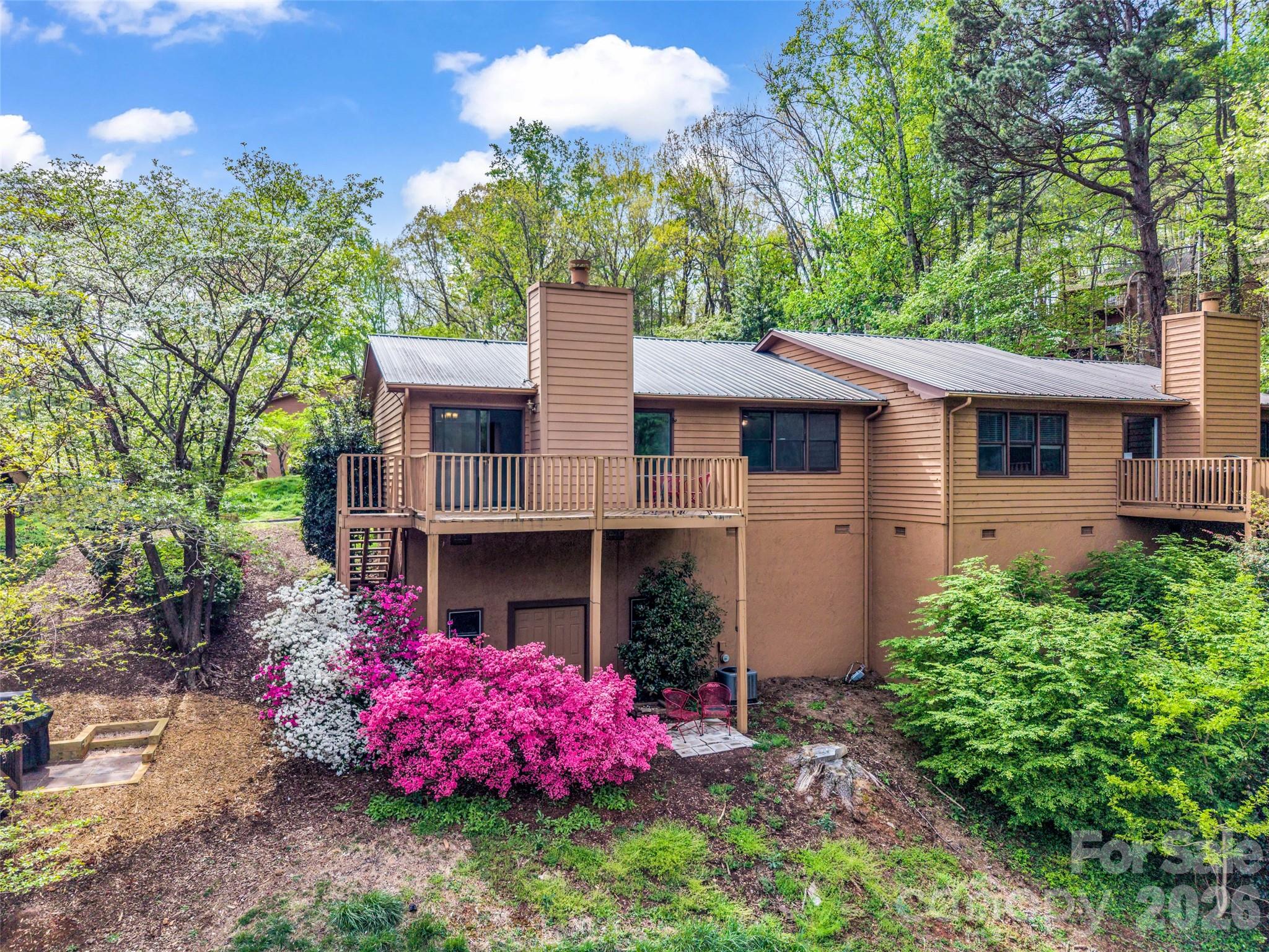 Rumbling Bald on Lake Lure - Residential