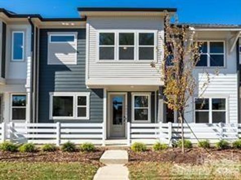 Photo of 5451 Comiskey Alley, Kannapolis, NC 28081 (MLS # 4336115)