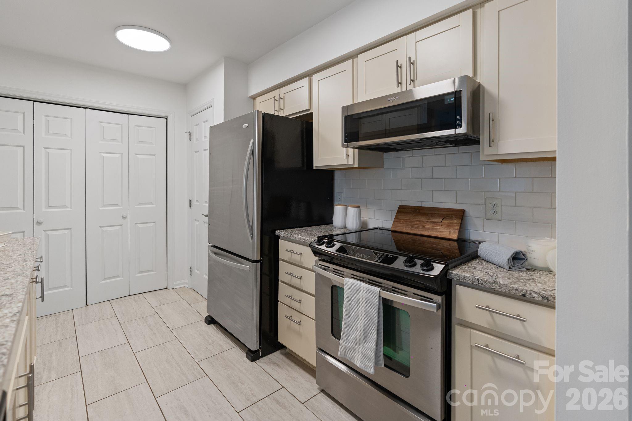 Colony Crossing - Residential