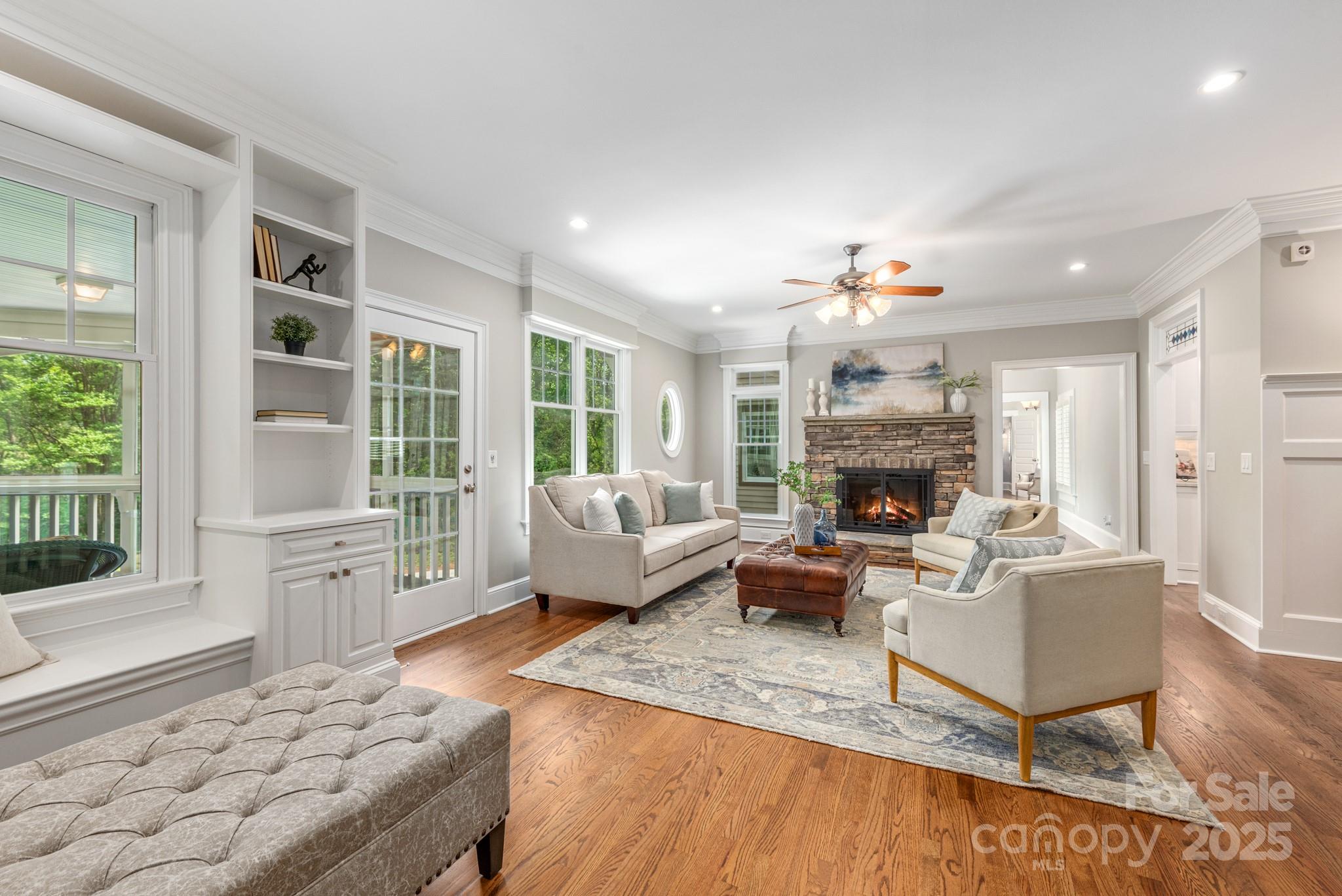 Oak Brook Estates - Residential