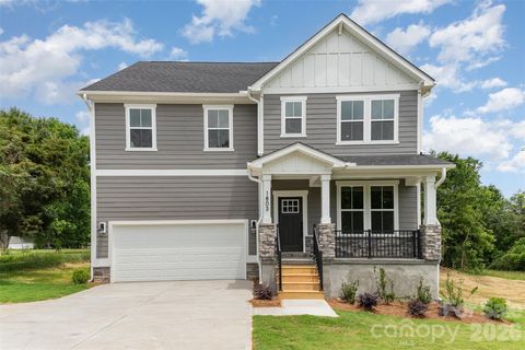 Photo of 13109 Blacksmith Court, Matthews, NC 28105 (MLS # 4373663)