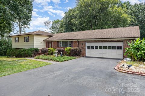 9825 Hagers Road Huntersville NC 28078