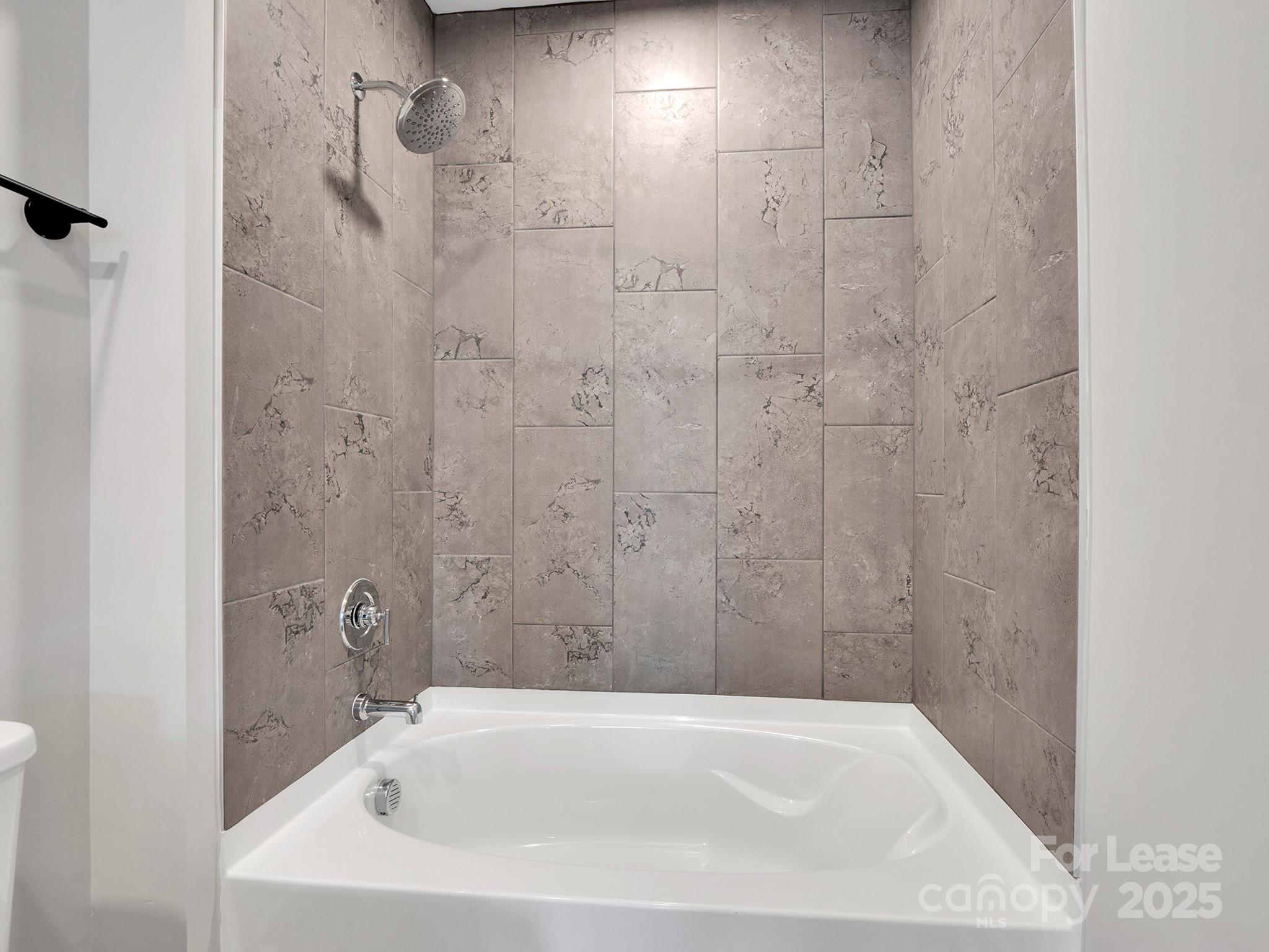 Charlotte, North Carolina 28209, United States, 1 Bedroom Bedrooms, ,1 BathroomBathrooms,Residential,Active,53851