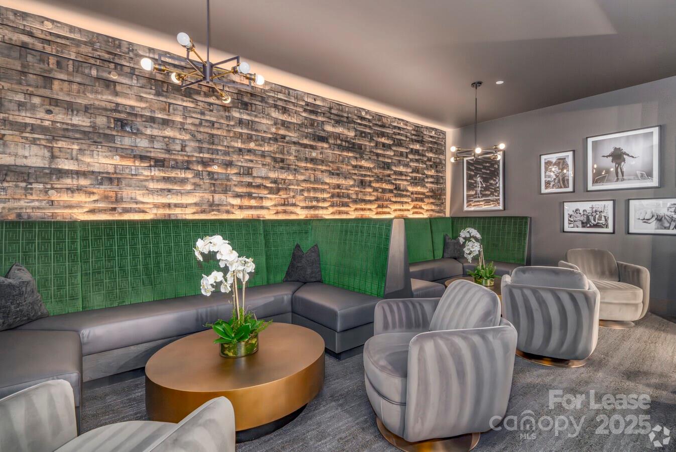 Charlotte, North Carolina 28209, United States, 1 Bedroom Bedrooms, ,1 BathroomBathrooms,Residential,Active,53851