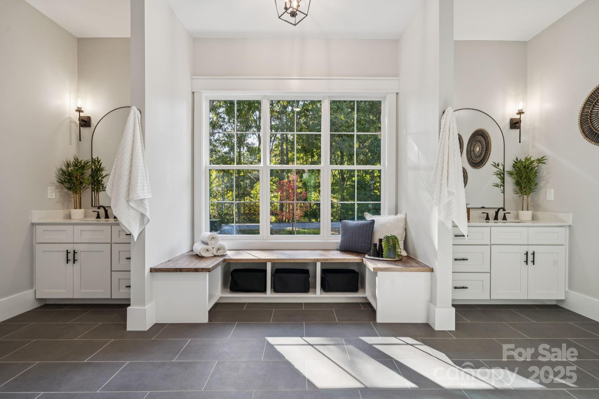 Laurel Crest - Residential