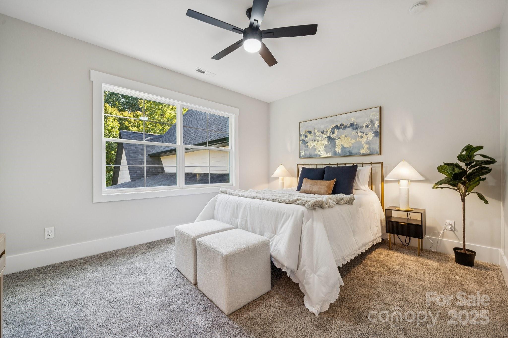 Laurel Crest - Residential