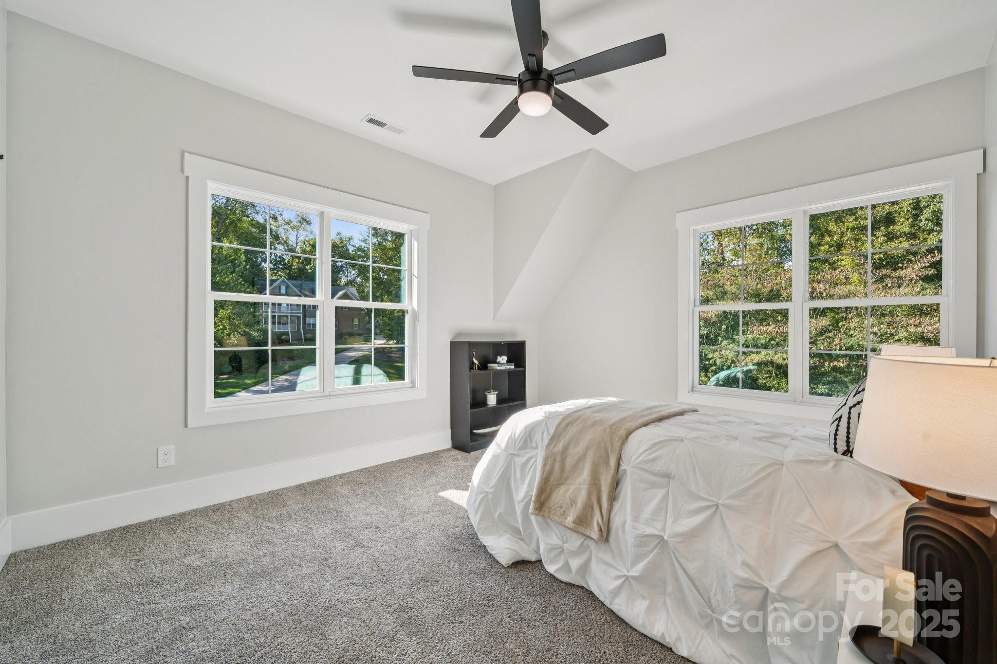 Laurel Crest - Residential