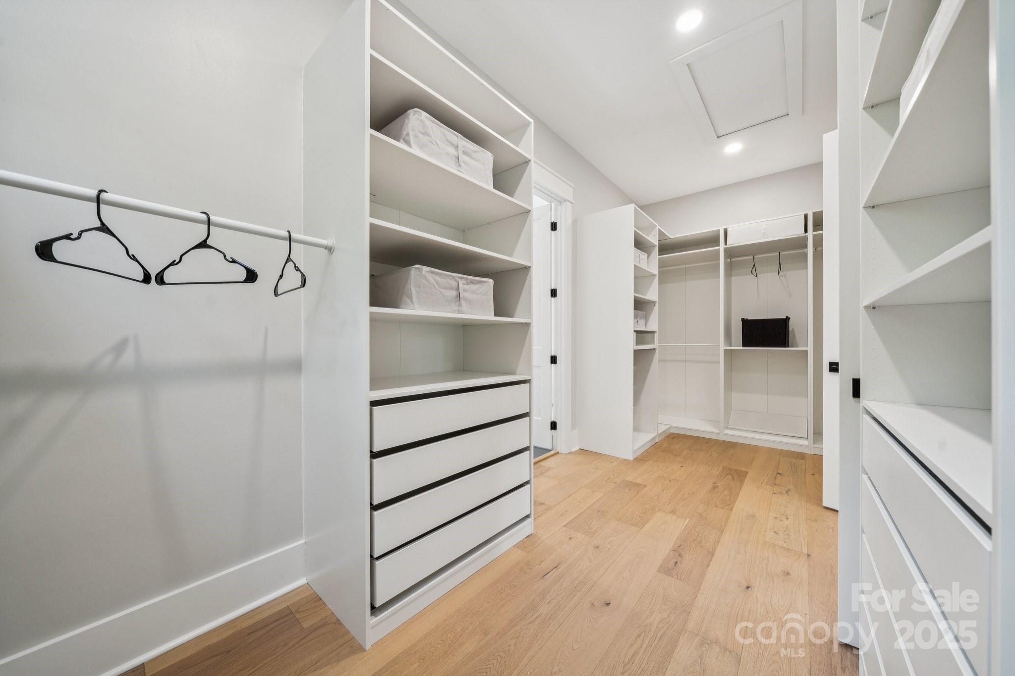 Laurel Crest - Residential