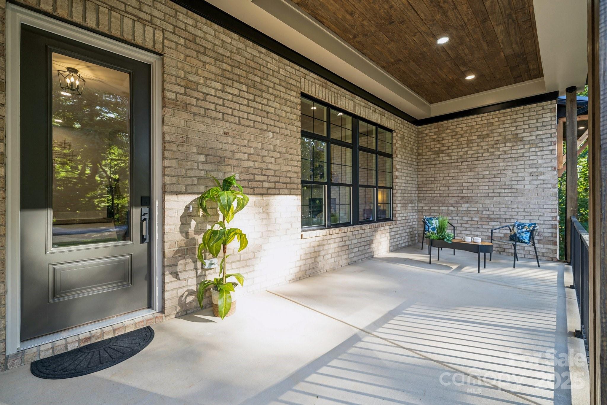 268 Laurel Crest Drive