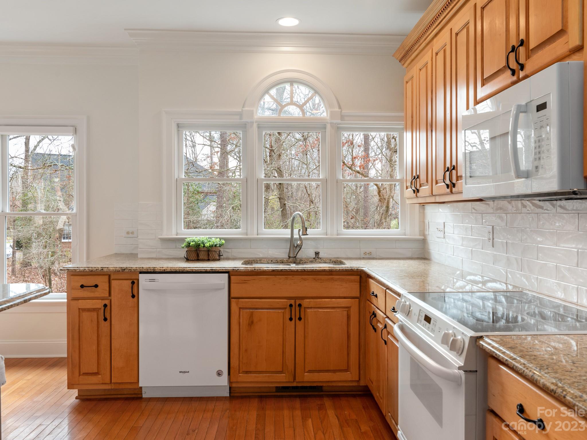 Emerald Lake - Residential