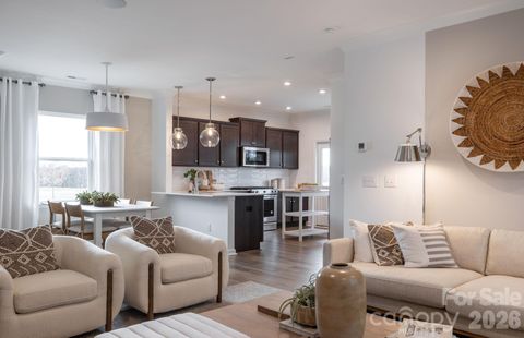 Photo of 11526 Glasden Road, Charlotte, NC 28278 (MLS # 4309600)