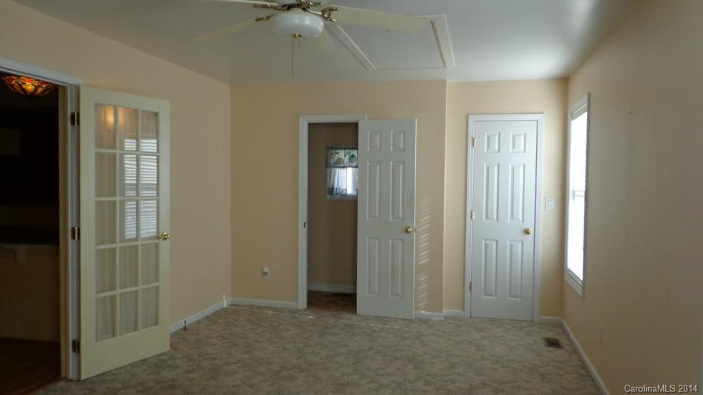 Hidden Lakes - Residential