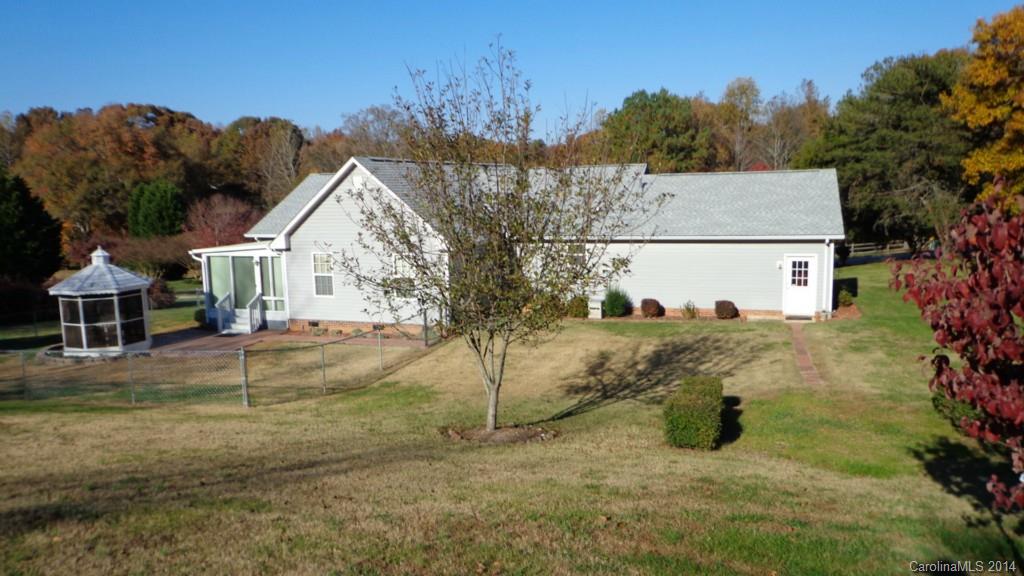 Hidden Lakes - Residential