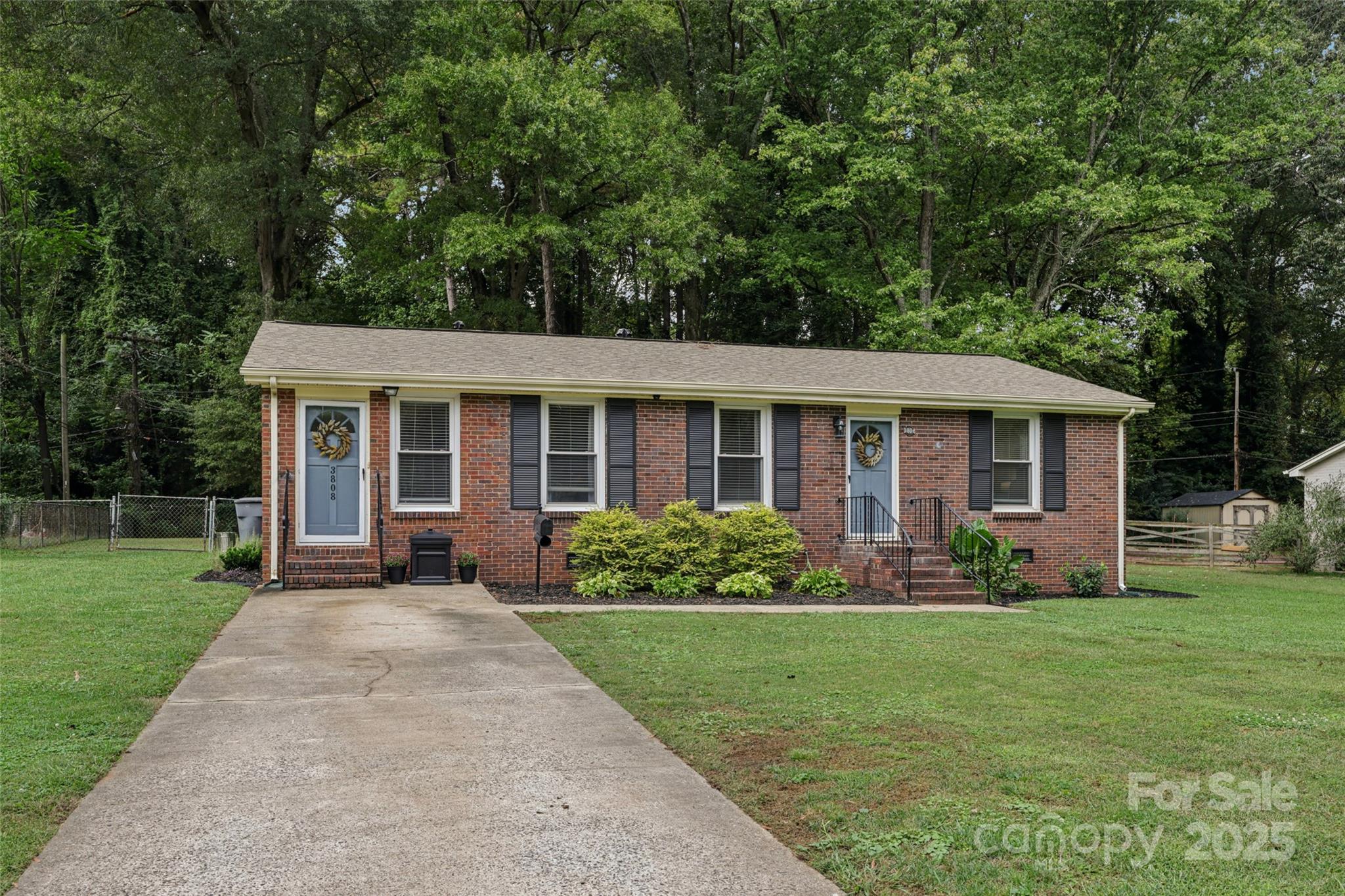3808 Seaforth Drive