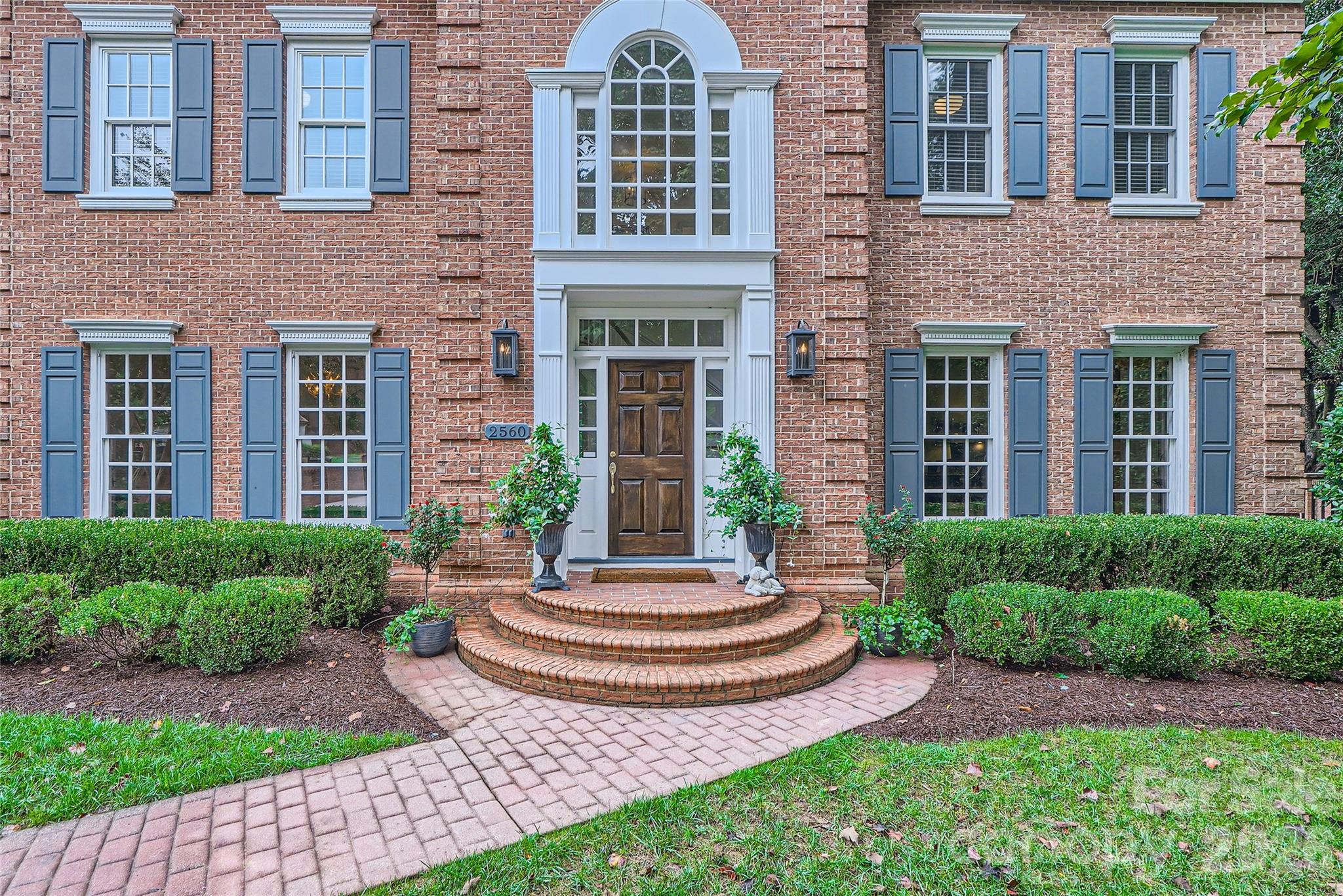2560 Morrocroft Lane