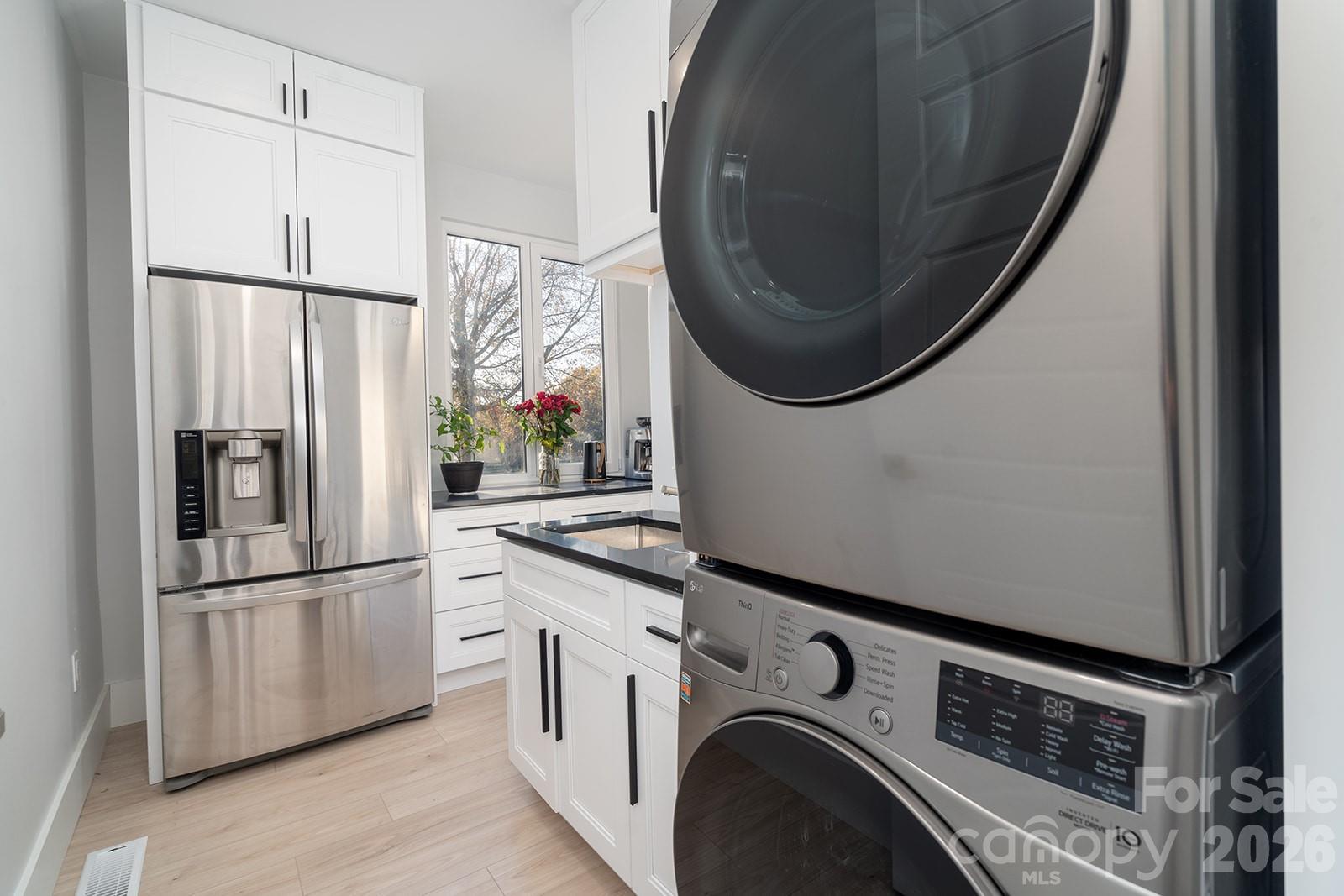 Aero Plantation - Residential