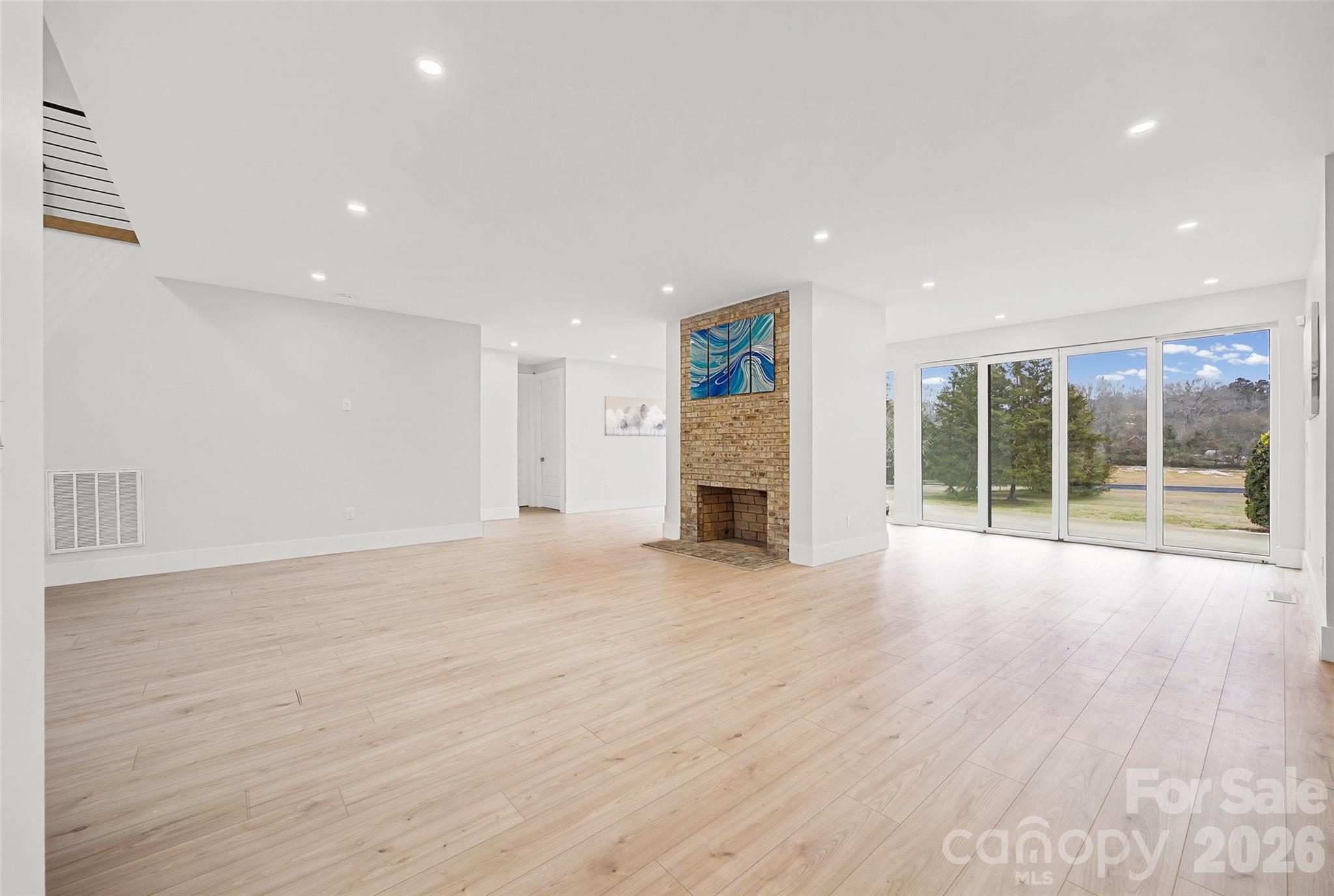 Aero Plantation - Residential