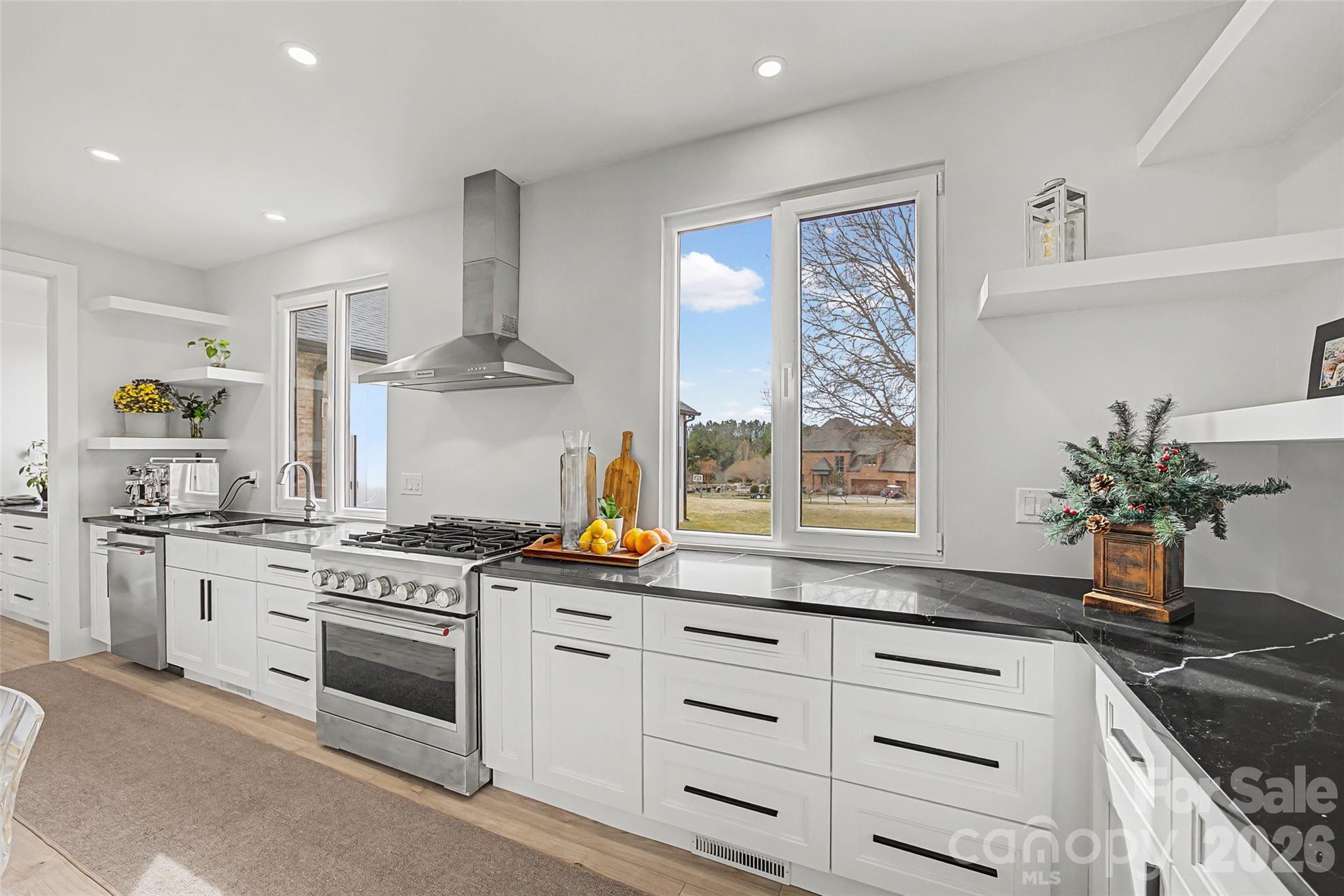 Aero Plantation - Residential