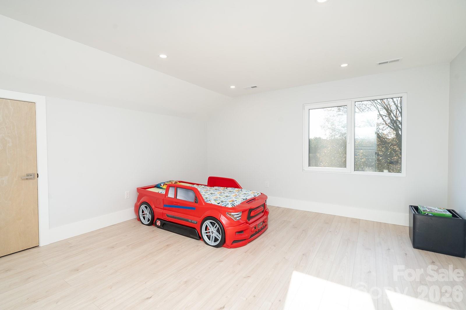 Aero Plantation - Residential