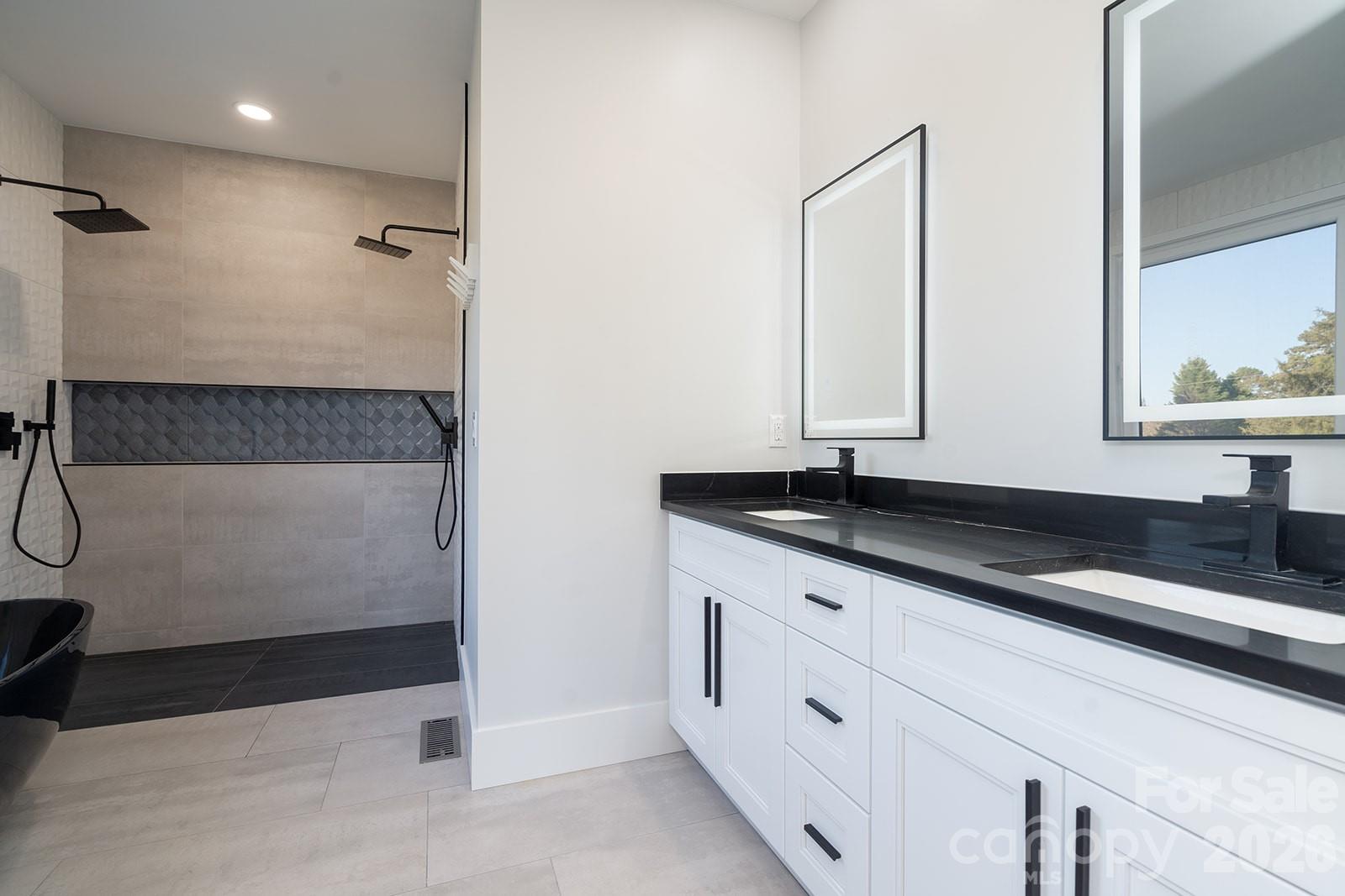 Aero Plantation - Residential